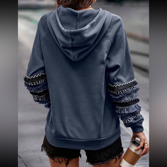 Boho fringe trim sweatshirt - Picture 3 of 7